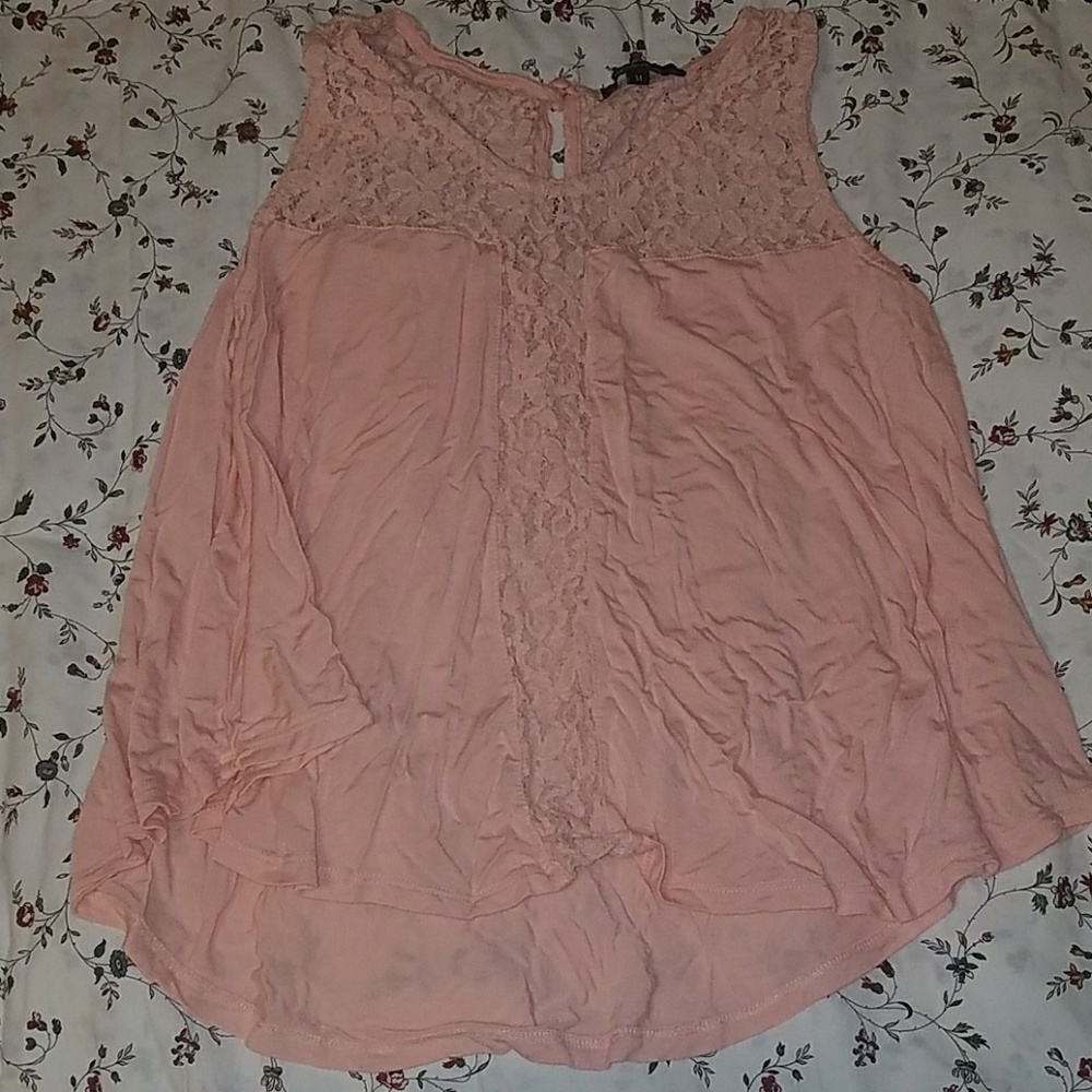 Cute pink top